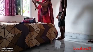Local indian Saleable Mom Mating In Special xxx Room &lpar; Official Video By Localsex31&rpar;